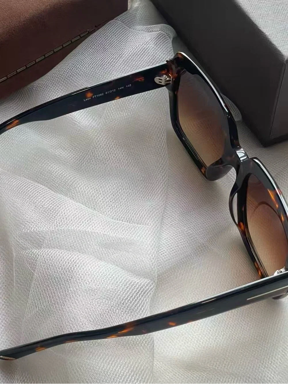Tom Ford Women's Tortoiseshell Square Sunglasses  Brown Gradient Lenses